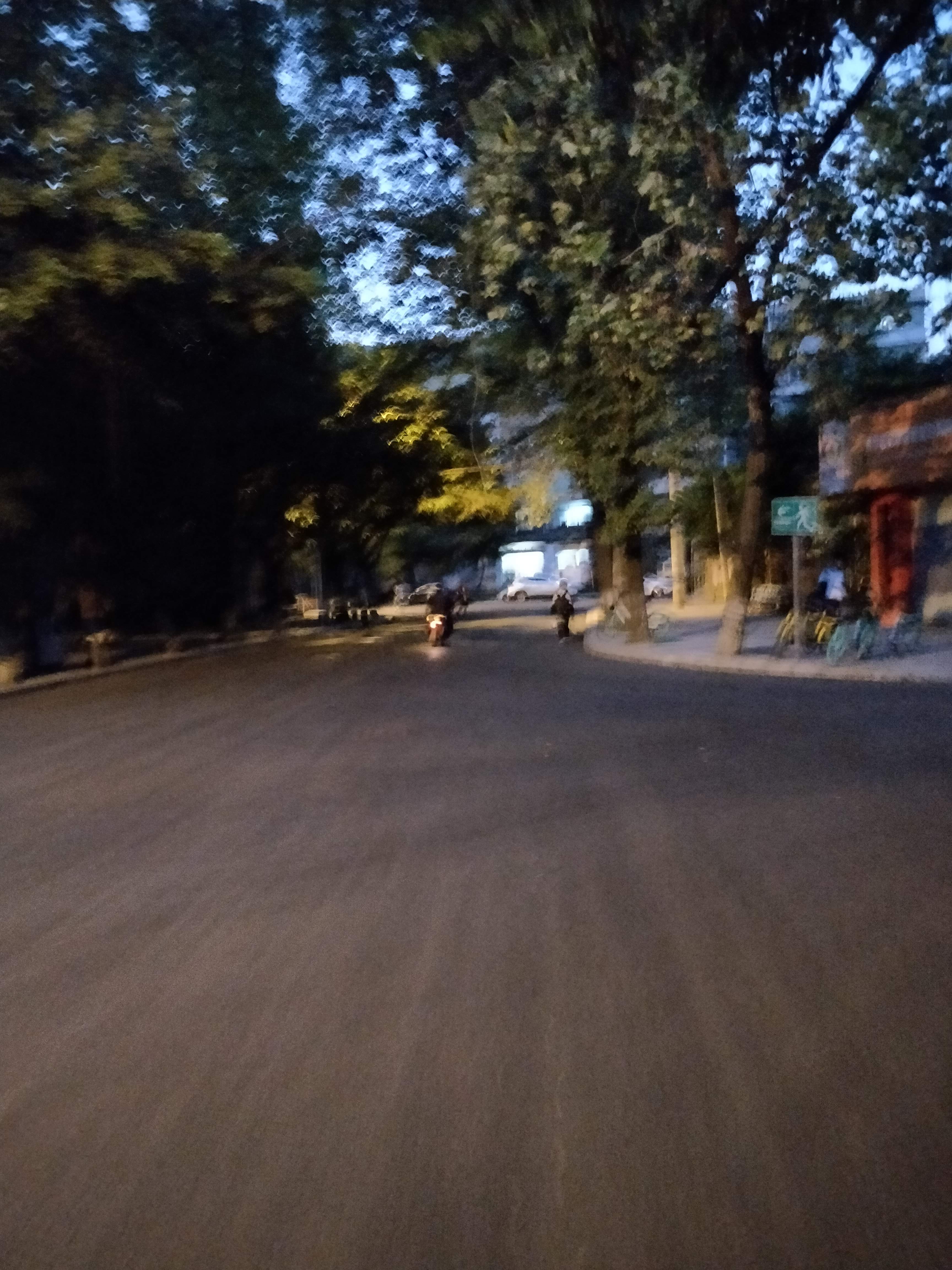 早晨去练车的路上